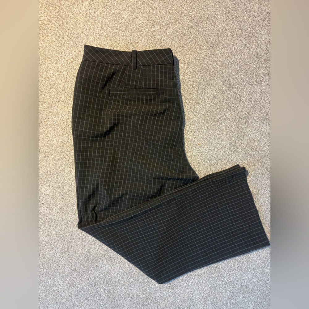 Worthington Women’s Gray Grid Pattern Pants